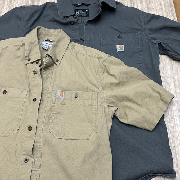 Two Men’s Carhartt relaxed fit button up shirts size small - Picture 2 of 12
